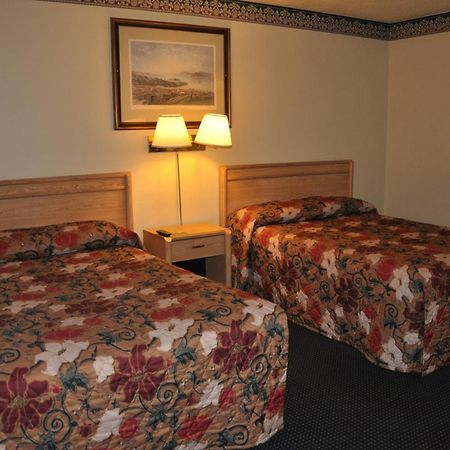 Travelers Inn Мантека Номер фото